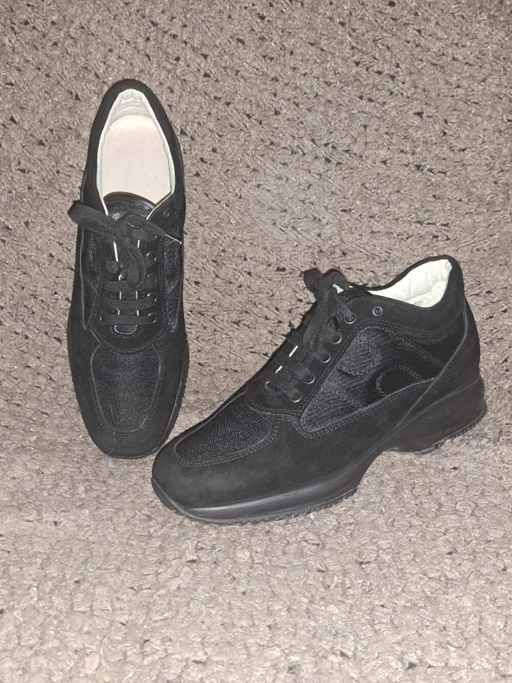 HOGAN Interactive-Italy Black Suede Lace Up Low Top Sneakers-Sz 40/9.5-Excellent